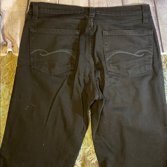 PRE-OWNED KAREN KANE LIFESTYLE TAYLOR JEANS - Picture 6 of 12